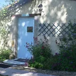 3-4 Entire Site Private Pool For Relaxing Holidays & Special Occasions Near Aubeterre Nyaraló *