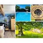 3-4 Entire Site Private Pool For Relaxing Holidays & Special Occasions Near Aubeterre *