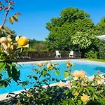 3-4 Entire Site Private Pool For Relaxing Holidays & Special Occasions Near Aubeterre Nyaraló *