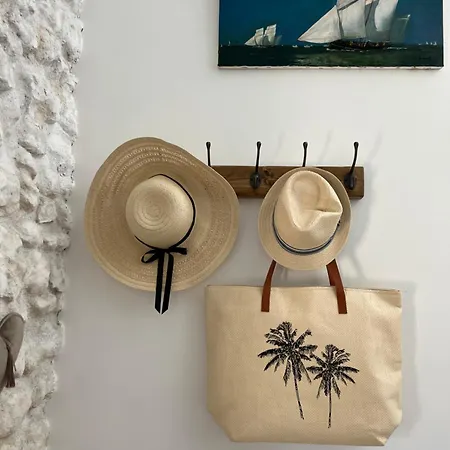 3-4 Entire Site Private Pool For Relaxing Holidays & Special Occasions Near Aubeterre 度假居 *